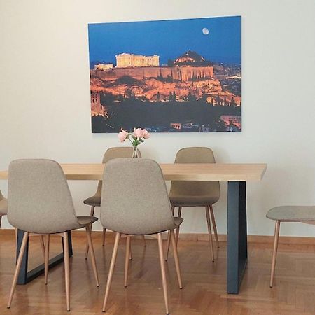 Elegant Apartment In Plaka Athens Exterior photo